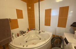 Apartament 3 camere, 125 mp, decomandat, zona Bradet