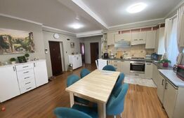 Apartament 3 camere, 125 mp, decomandat, zona Bradet