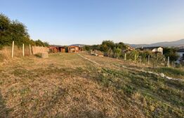 Teren intravilan 645 mp in zona Livada Meses