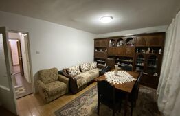 Apartament 4 camere, in suprafata de 74 mp, decomandat, zona Dumbrava Nord