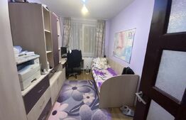 Apartament 4 camere, 77 mp, decomandat, zona Porolisum