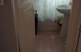 Apartament cu 2 camere de vanzare,48 mp, zona Bradet