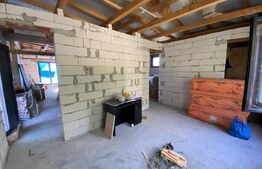 Casa de vanzare 4 camere in suprafata utila de 80 mp