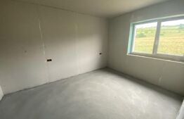 Casa de vanzare la stadiu de semifinisat 130 mp, zona Hereclean