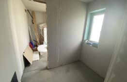 Casa de vanzare la stadiu de semifinisat 130 mp, zona Hereclean