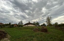 Teren intravilan in Simleu Silvaniei in suparafata de 800 mp cu proiect de casa