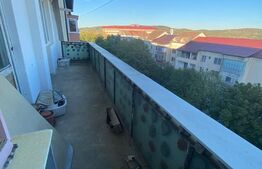 Apartament cu 4 camere, 80mp, zona Dumbrava 2