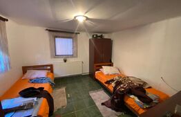 Casa tip anexa in SU 72 mp construita in extravilan la poalele Mesesului