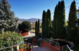 Casă independentă energetic, 280 mp, centru Zalău, pompă de căldură