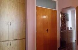 Apartament de 3 camere, zona Bradet