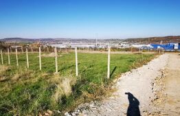 Teren intravilan strada Iașului în suprafata de 1220 mp