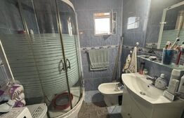 Vând apartament cu 3 camere