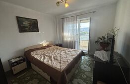 Vând apartament cu 3 camere