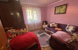 Vând apartament cu 3 camere