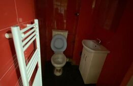 Spatiu comercial de vanzare cu suprafata utila de 80 mp