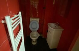 Spatiu comercial de vanzare cu suprafata utila de 80 mp