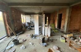 Casa de vanzare, cu suprafata utila de 237,8 mp in zona Fabricii