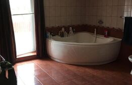 Apartament cu 3 camere de vanzare 85 m