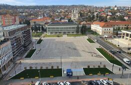 Apartament 2 camere de vanzare ULTRACENTRAL cu Garaj.