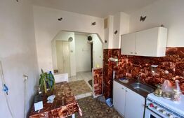 Apartament 2 camere, 49 mp, semidecomandat, zona Sfanta Vineri