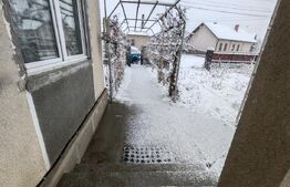 Casa tip duplex de vanzare in centru