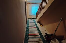 Casa tip duplex de vanzare in centru