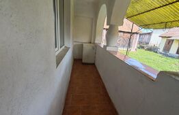 Casa familiala  cu anexe gospoadaresti si teren in suprafata de 2100 mp