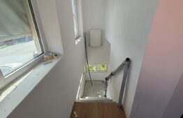 casa +anexe de vanzare