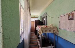 Casa +anexe de vanzare