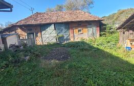 Casa de vanzare in localitatea Alunis