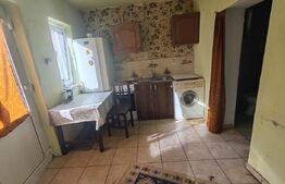 Casa de vanzare in localitatea Alunis