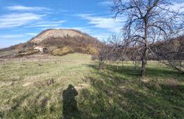 teren intravilan de vanzare