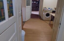 Casa de vanzare, cu gradina