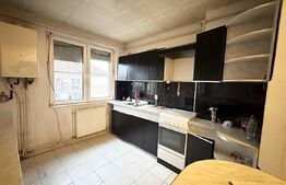 Apartament de vanzare cu 3 camere.
