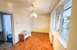 Apartament de vanzare cu 3 camere.