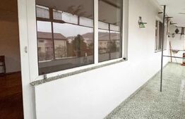 Apartament de vanzare cu 3 camere.