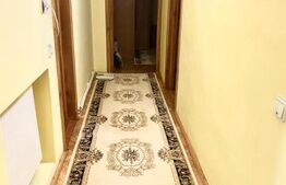 Apartamenu de vanzare, cu 5 camere, 106 mp, zona centrala