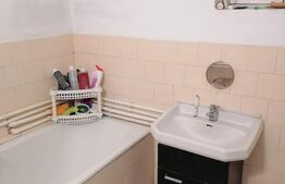 Casa de vanzare cu 4 camere