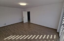 Casă de închiriat pe 3 nivele cu 6 camere in suprafata de 400 mp