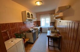 Casa de vanzare, cu 3 camere, 76 mp, zona centrala 