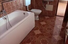 Casa de vanzare cu 5 camere