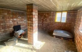 Casa de vanzare pe 3 nivele Sarmasag 