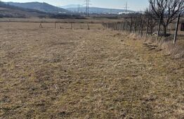 vând  teren intravilan