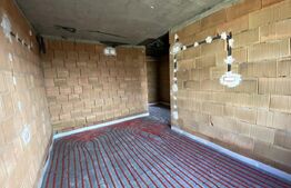 Casa de vanzare finisata, 4 camere in suprafata utila 105 mp