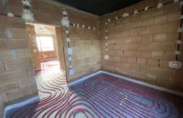 Casa de vanzare finisata, 4 camere in suprafata utila 105 mp