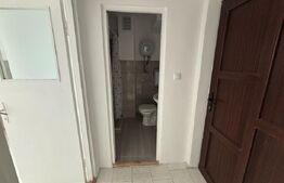 Garsoniera de vanzare, etajul 2.