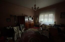 Casa de vanzare in suprafata  de 100 mp localizata central in Simleul Silvaniei