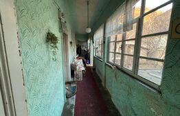 Casa de vanzare in suprafata  de 100 mp localizata central in Simleul Silvaniei