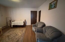 Casa de vanzare cu 3 camere  