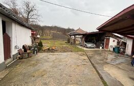 Casa de vanzare cu 3 camere  